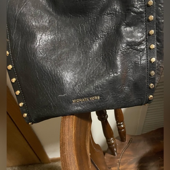 Michael Kors Purse - Picture 2 of 3